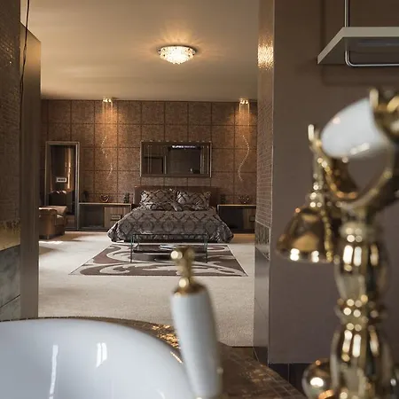 Malom Luxury Villa