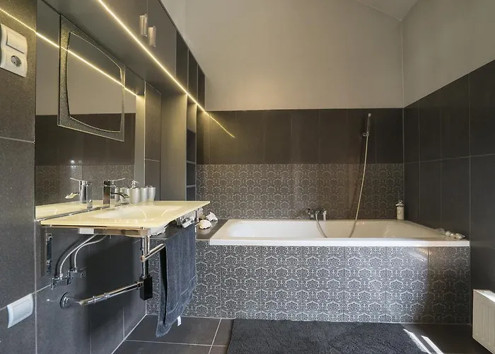 וילה Malom Luxury *