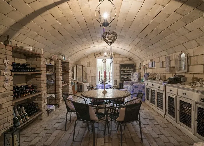 וילה Malom Luxury *