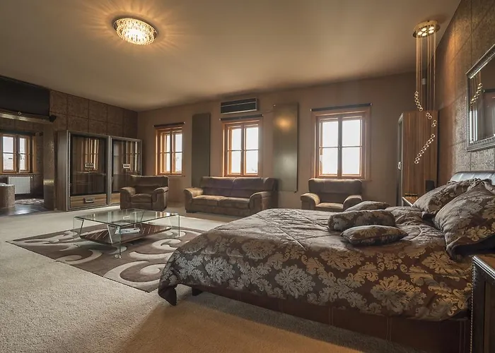 Malom Luxury וילה