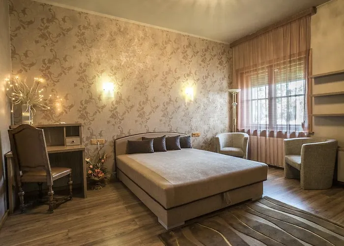 Malom Luxury