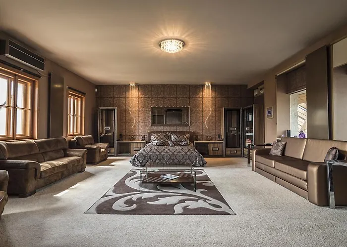 Malom Luxury וילה